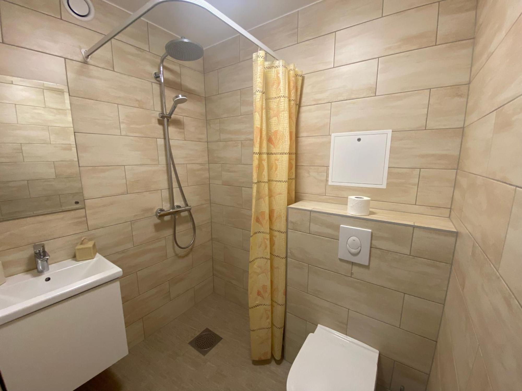 Ranna Majutus Apartment Parnu Luaran gambar